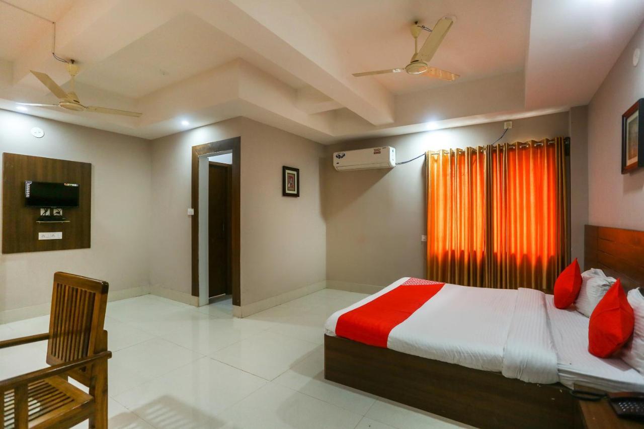Oyo 61586 Hotel Narmada Bhavan Puri Esterno foto