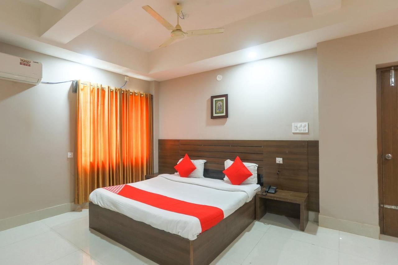Oyo 61586 Hotel Narmada Bhavan Puri Esterno foto