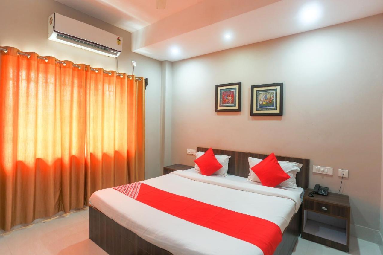 Oyo 61586 Hotel Narmada Bhavan Puri Esterno foto