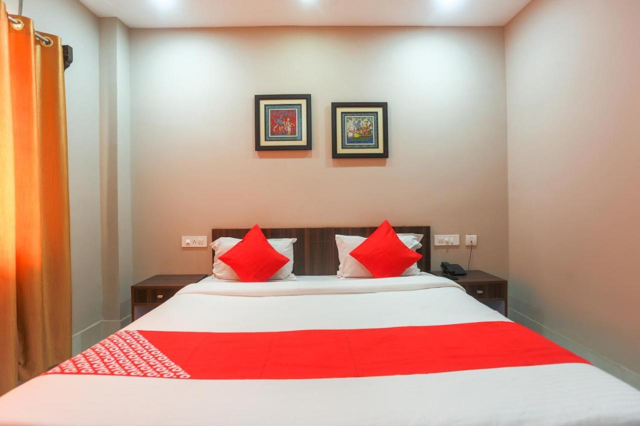 Oyo 61586 Hotel Narmada Bhavan Puri Esterno foto