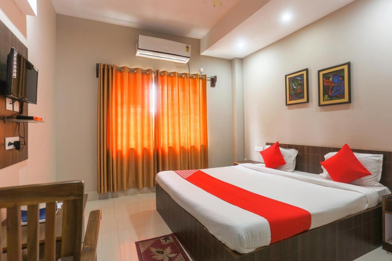 Oyo 61586 Hotel Narmada Bhavan Puri Esterno foto