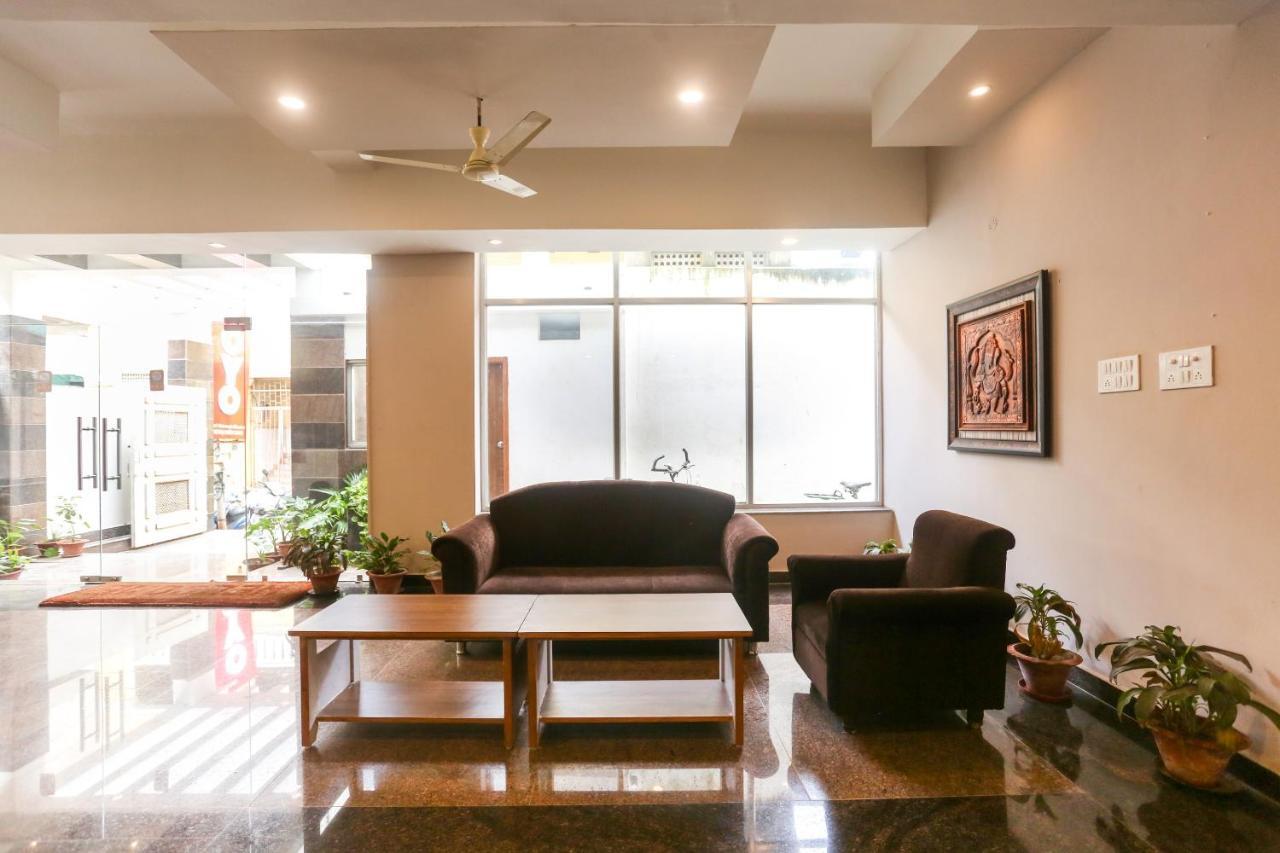 Oyo 61586 Hotel Narmada Bhavan Puri Esterno foto