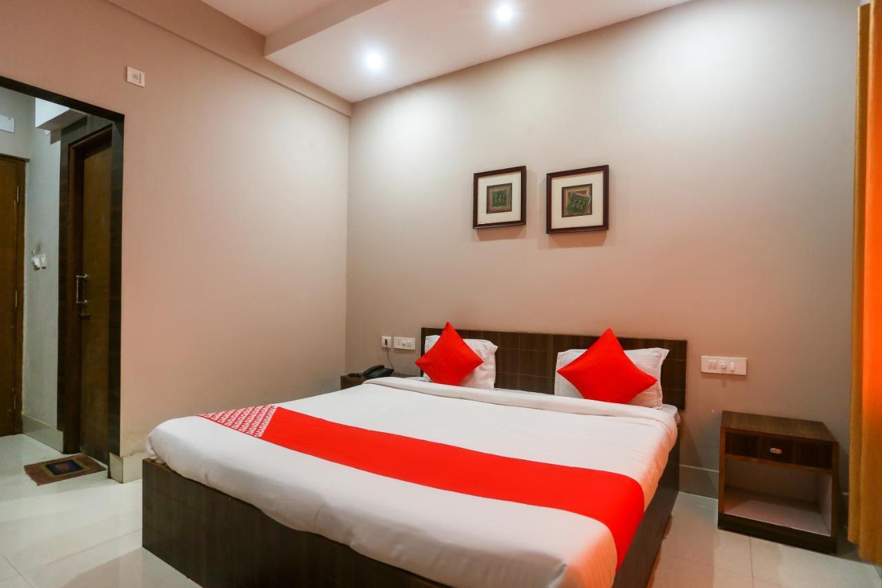Oyo 61586 Hotel Narmada Bhavan Puri Esterno foto